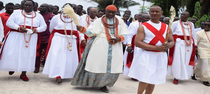 Olu of warri